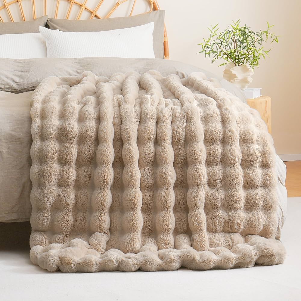 Vanilla Cloud Blanket