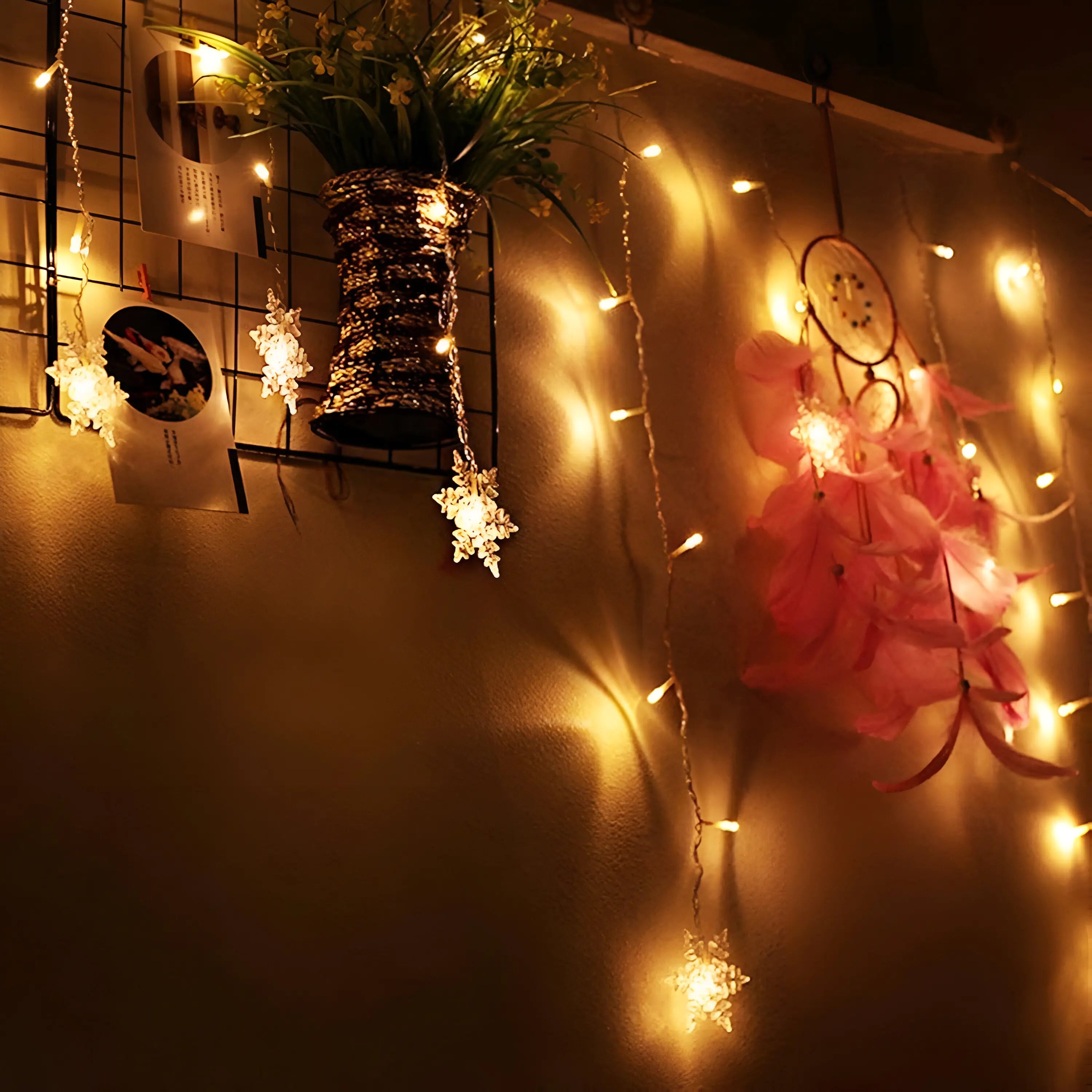 Winter Glow Curtain Lights